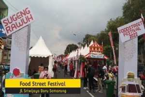 Memperkenalkan Food Street Festival 2022 di Sriwijaya Baru, Semarang : Merayakan Kesenangan Kuliner