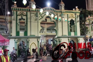 Menikmati Gastronomi di Aloon-Aloon Masjid Agung Kauman Semarang : Destinasi Festival Kuliner Malam yang Menggoda