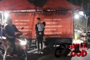 Sensasi Street Food Jepang Autentik : Enake Japanese Food Semarang