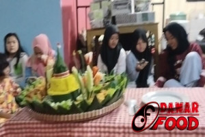 Malam Tirakatan 17 Agustus 2023 : Memperingati Kemerdekaan dengan Syukur dan Tradisi