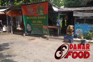 Wisata Kuliner Legendaris Semarang : Mengungkap Kelezatan Warung Makan Bu Ana di Maerokoco