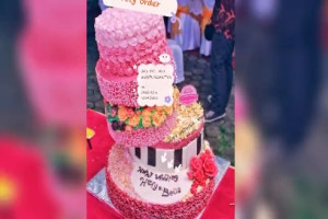 Rekomendasi Wedding Cake Kekinian : Pilihan Terbaik dengan Kualitas dan Harga yang Menggiurkan di Semarang