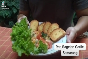 Roti Bagelen Garlic Semarang : Kenikmatan Gurih dengan Kualitas Premium