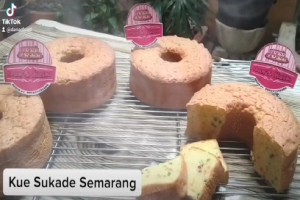 Kue Sukade Semarang ala Rumahan : Memanjakan Lidah dengan Kelezatan Asli Semarang