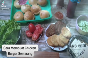 Rahasia Kelezatan Chicken Burger Semarang : Resep dan Cara Membuat ala Restoran Terkenal dengan Harga Termurah