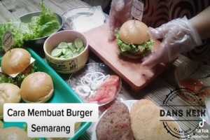 Burger Semarang ala Rumahan : Nikmatnya Sensasi Resto Kondang dalam Genggamanmu
