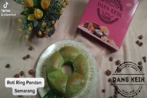 Roti Ring Pandan Semarang : Nikmatnya Tradisi Kue Terbaik dengan Harga Termurah