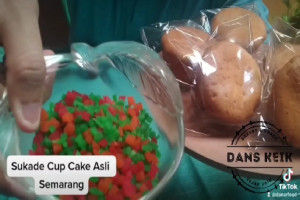 Sukade Cup Cake Semarang : Nikmatnya Kesempurnaan Natal dalam Sebuah Gigitan