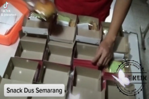 Snack Dus Semarang Homemade Paling Murah, Enak dan Halal : Solusi Ideal untuk Berbagai Acara