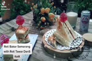 Kreasi Roti Tawar DanS KeiK : Roti Tawar Bakar Isi Ragout Ayam Camilan Gurih untuk Akhir Pekan