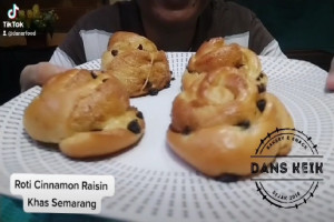 Roti Cinnamon Raisin Semarang : Manisnya Pas di Lidah, Kualitas Premium dengan Harga Terbaik