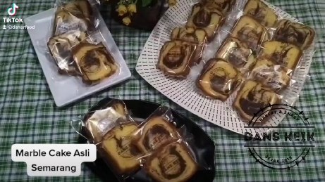 Butter Marble Cake Semarang : Kenikmatan Tak Terbantahkan dengan Kombinasi Motif Marmer pada Cake yang Enak dan Terjangkau