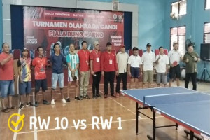Babak Final Turnamen Tenis Meja Tingkat Kelurahan dalam Rangka Memperingati HUT RI Ke-78