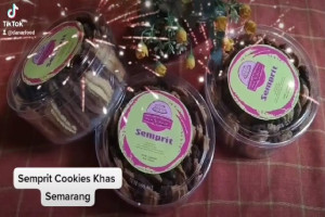 Semprit Cookies Semarang : Teman Camilan Keluarga Berkualitas dengan Harga Ekonomis dan Terjamin Kesehatannya