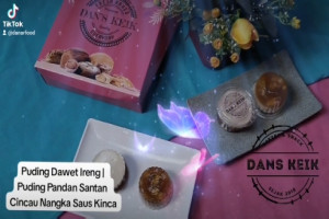 Puding Dawet Ireng : Puding Pandan Santan Cincau Nangka Saus Kinca Semarang Dijamin Enak Murah