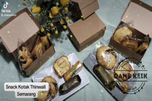 Paketan Snack Kotak Thinwall Premium Enak Murah Terjangkau Lezat Halal Higienis Ekonomis di Semarang