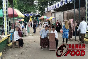 Tradisi Nyadran di Dukuh Tlogo, Desa Batursari : Memperingati Haul Kubur Makam dengan Kebersamaan dan Doa Bersama