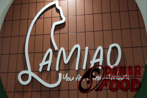 Berkunjung ke Lamiao Cat Cafe : Pengalaman Nongkrong Asyik dengan Kucing di Semarang