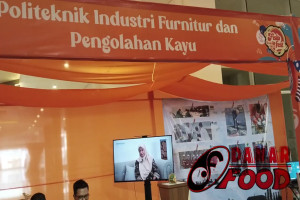 Politeknik Industri Furnitur dan Pengolahan Kayu Kendal : Menyiapkan Lulusan Berkualitas Global