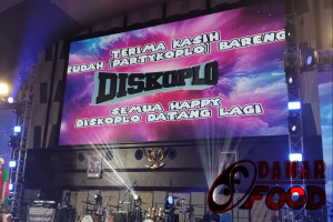 Konser Musik DJ Diskoplo di FISIPFest 2024 : Meriahkan Malam di Dome Muladi UNDIP