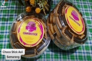 Choco Stick Cookies Semarang Cocok Dijadikan Oleh Oleh di Kampung : Choco Stick Asli Semarang