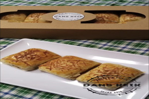 Jual Croissant Bolen Pisang Premium yang Lagi Ramai Viral dan Paling Enak Harga Murah di Semarang