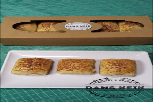 Hidden Gem Toko Roti Bolen Pisang di Semarang : Lezat, Enak, Murah, Berkualitas dan Wajib Dicoba!