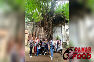 Jelajah Kota Lama Semarang dalam Backpacking Education Tour, Tak Terlupakan Bersama Toto Study Club