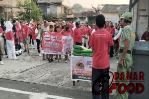 Semarak Pesta Kemerdekaan : Warga RW 05 Candi Semarang Rayakan HUT RI ke-80 dengan Jalan Sehat