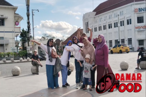 Wisata Malioboro Terpopuler Legendaris Yogyakarta : Belanja Kuliner & Spot Sejarah yang Paling Hits