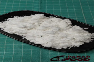 Kelapa Parut : Bahan Baku Berkualitas untuk Produksi Danar Food and Keik Semarang