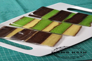 Rahasia Lapis Surabaya | Mandarin Cake :  Kue Lapis Klasik yang Legendaris Populer di Indonesia