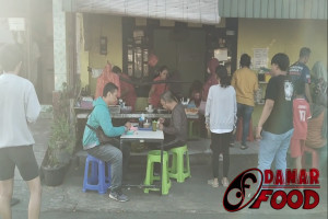 Soto Sapi Lek Jhon : Kuliner Legendaris di Semarang yang Murah Enak Bikin Nagih dan Wajib Dicoba
