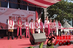 Rekor LEPRID Pecah! 25 Ribu Warga Semarang Menari Dug Dug Der, Simpang Lima Jadi Lautan Manusia