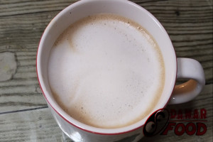 Resep dan Cara Membuat Hot Roasted Almond Coffee Latte : Minuman Kopi Hangat Aroma Almond Panggang