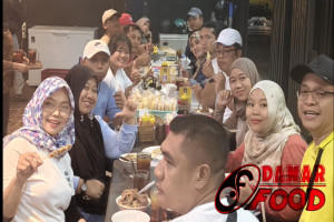 Lontong Tetel Wonosobo : Kuliner Khas dengan Kuah Seger dan Kemlecer Kaya Rempah yang Wajib Dicoba
