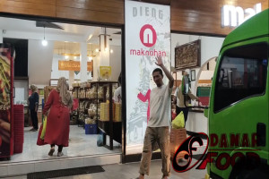 MakNohan Oleh-Oleh Khas Dieng Wonosobo : Pusat Oleh-Oleh, Produknya Lengkap & Beragam Sebelum Pulang