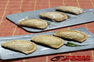 Pastel Goreng Enak Wajib Borong : Rekomendasi Camilan Legendaris Khas Semarang yang Bikin Ketagihan!